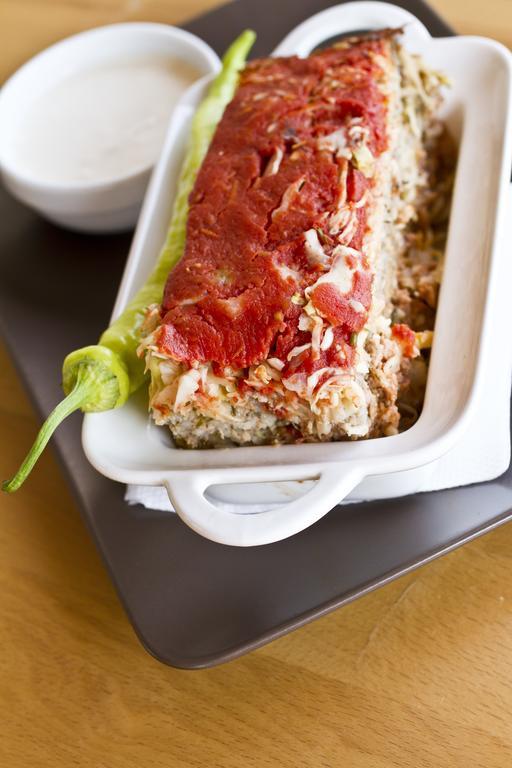 사레안 부카테 호텔 투르다 외부 사진